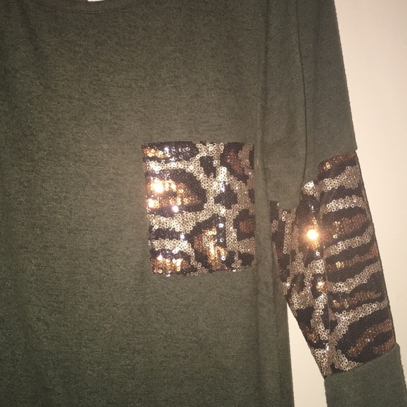 Winter sweater - Picture 3 of 3